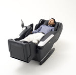 Load image into Gallery viewer, Fujiiryoki Cyber Relax Ai Made in Japan 5D Ai Ultra Premium Massage Chair