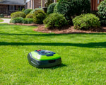 Load image into Gallery viewer, Optimow 50 Low Cut Robotic Lawn Mower
