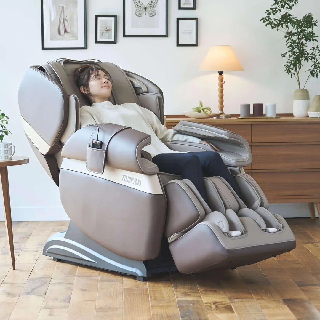 Fujiiryoki Calm Plus Flex Frame SL Track Massage Chair - FLOOR MODEL SG